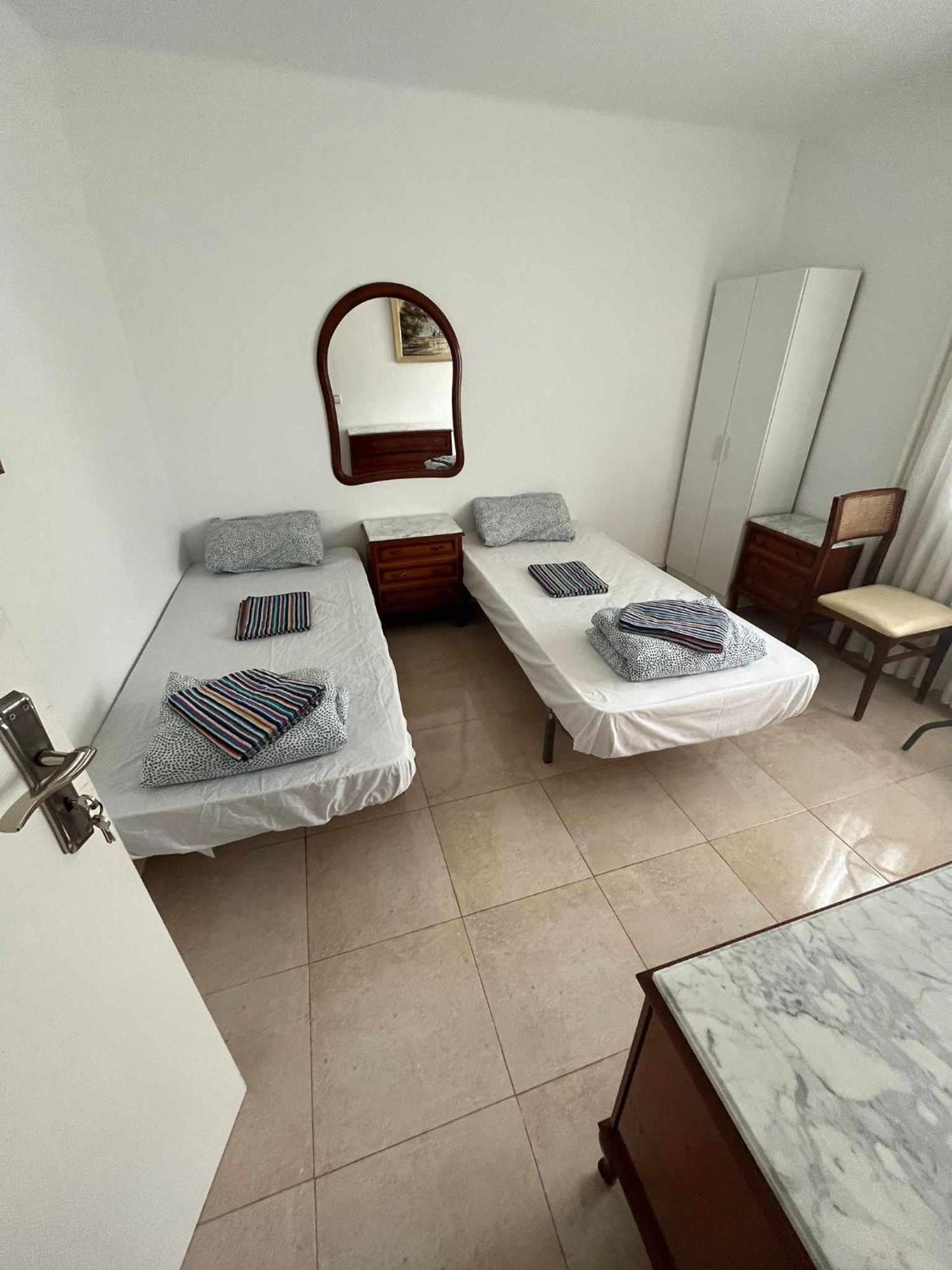 Апартаменти 24 D-Habitacion En Piso San Vicente Raspeig Екстер'єр фото