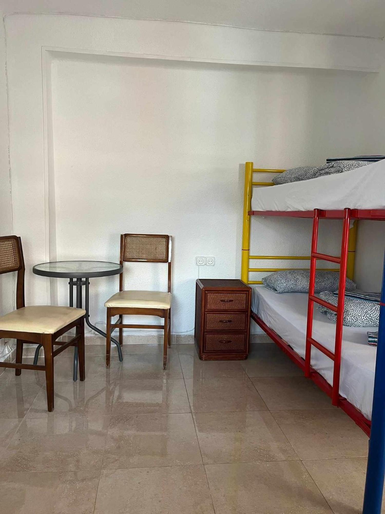 Апартаменти 24 D-Habitacion En Piso San Vicente Raspeig Екстер'єр фото